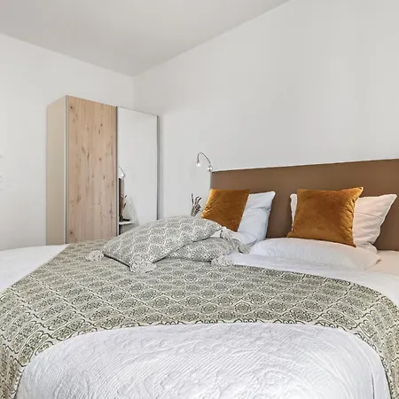 Ocean Heart- 1og, Balkon, Kamin Apartment